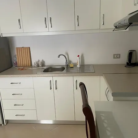 Apartment Near Marina Bay