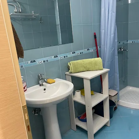 Apartment Near Marina Bay